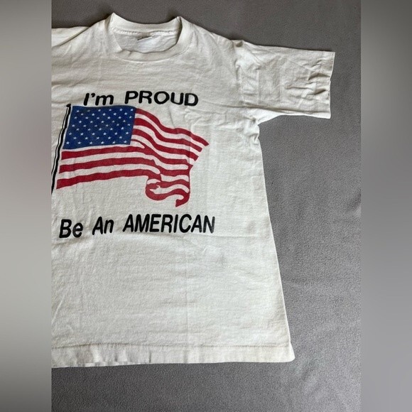 Vintage TShirt Single Stitch I’m proud to be an American Size S USA Flag - Picture 8 of 16